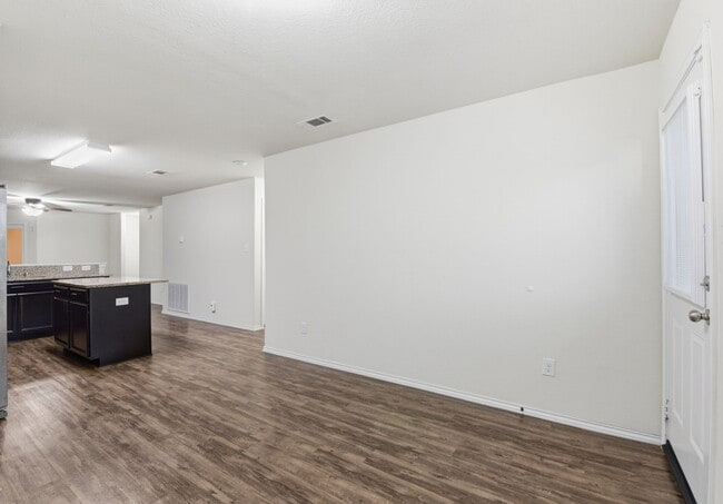 Building Photo - 17814 Ryegrass Trl