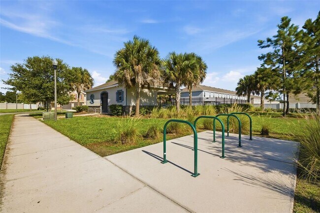 Building Photo - 9649 Tocobaga Pl