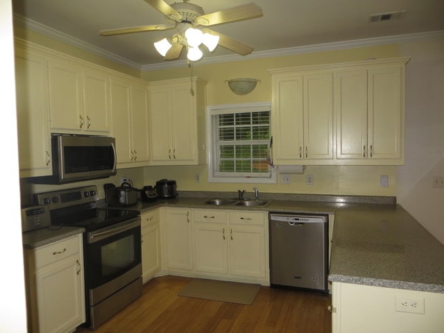 Building Photo - 4501 Forest View Ct SW