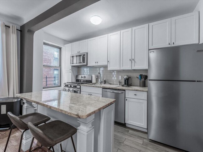 Building Photo - 4112 41st St