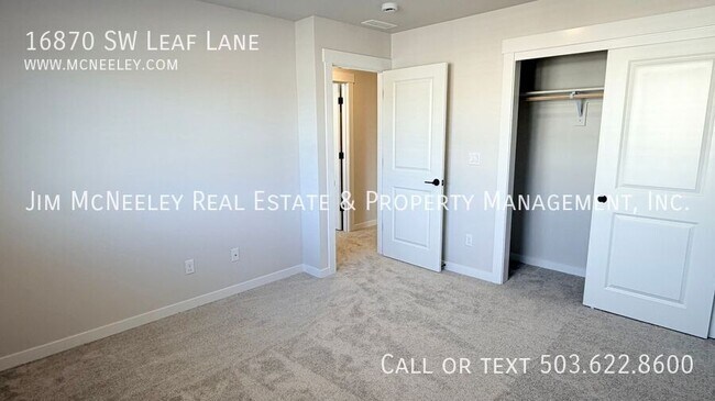 Building Photo - 16870 SW Leaf Ln