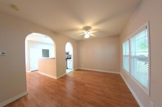 Building Photo - 12474 Stone Garden Dr