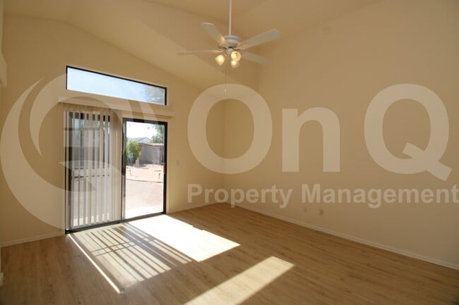 Building Photo - 7074 S Heather Dr