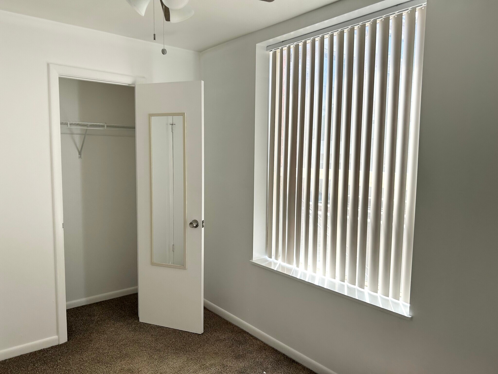 unit #10: bedroom-closet - 454 S 500 E