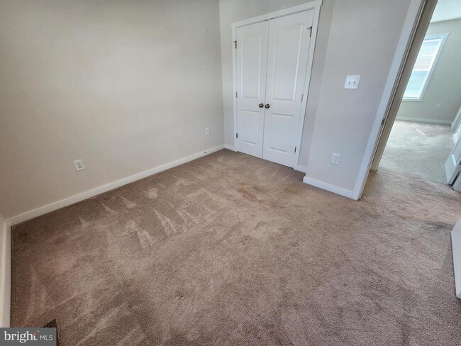 Building Photo - 34 Asa Ct