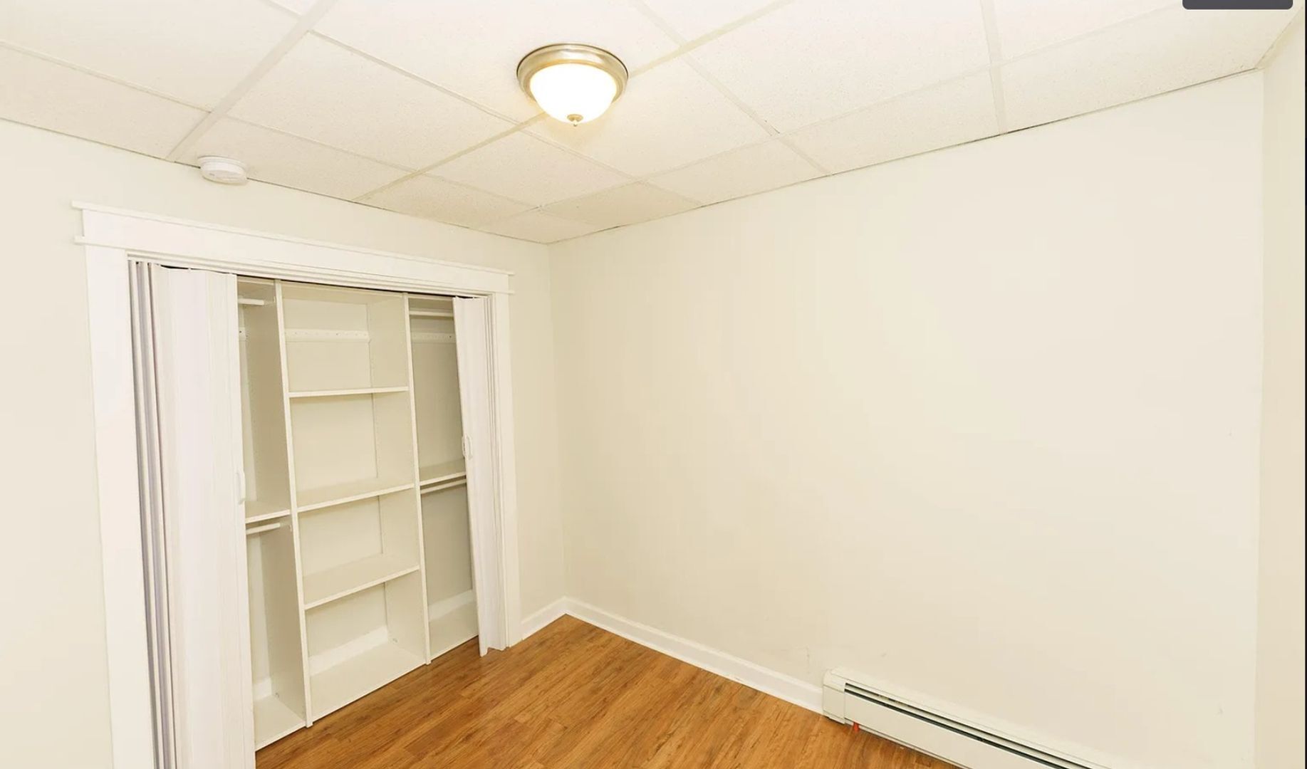 Building Photo - 121 Main St