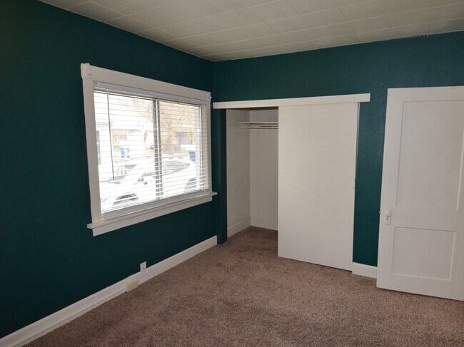 Building Photo - 89 Marindale Ave