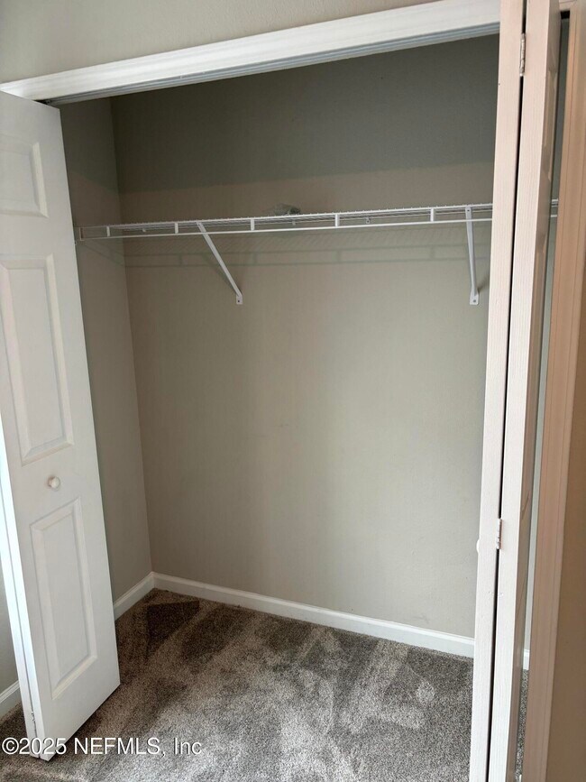 Building Photo - 6847 Mirage St