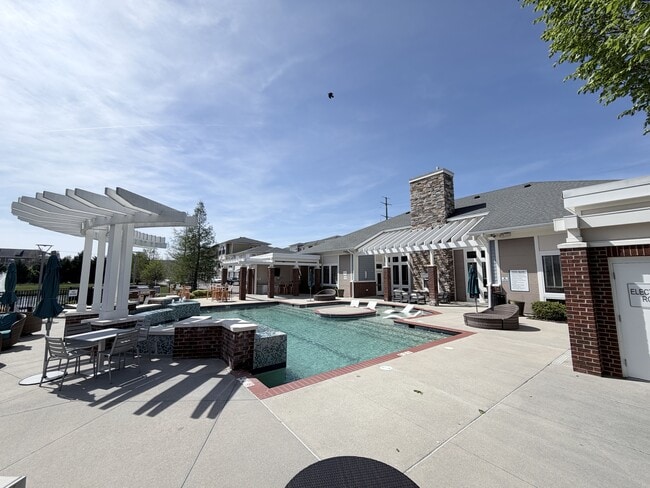 Building Photo - 5613 Freewill Ln