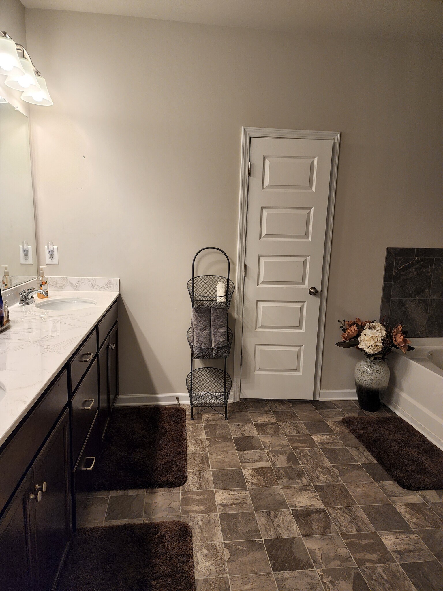 Spacious Master Vanity - 5176 Grace Ct