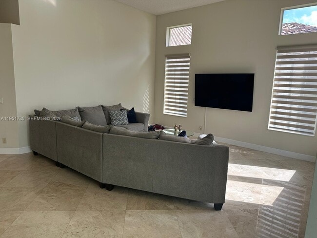 Building Photo - 19922 Dinner Key Dr