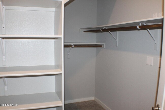 Building Photo - 940 Abe Goldberg Dr