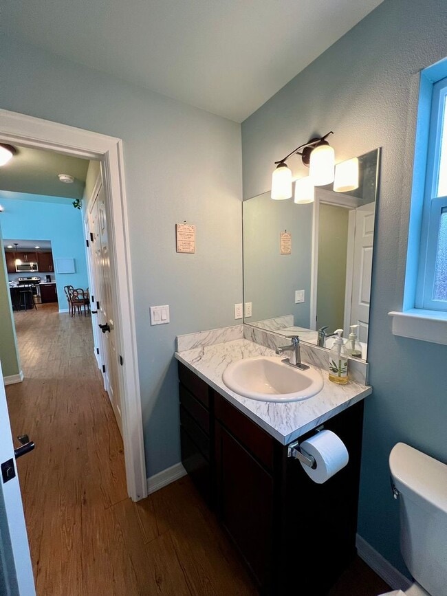 Building Photo - Waterfront 2 Bedroom Home in Ferndale!