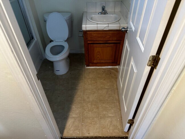 Building Photo - 2669 Sunny Ln