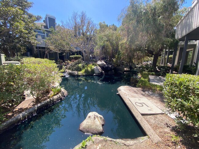 Building Photo - Completely Remodeled 2 Bedroom, 2 Bathroom...