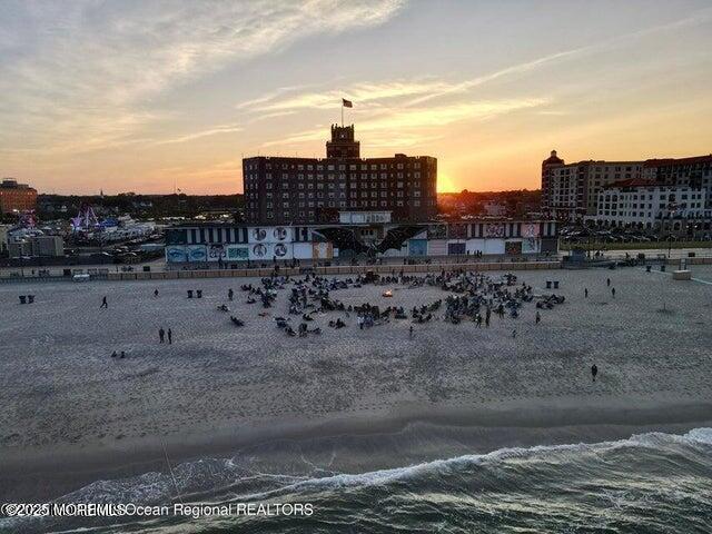 Building Photo - 400 Deal Lake Dr