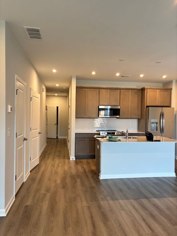 Building Photo - 111 Brandon Ridge