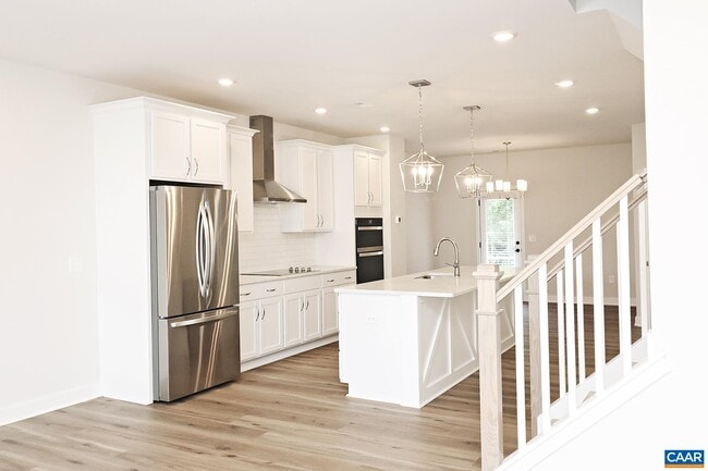 Building Photo - 954 Belvedere Way