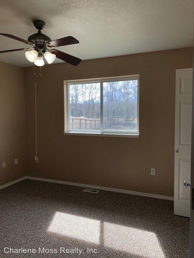 Building Photo - 13940 E Jersey Loop