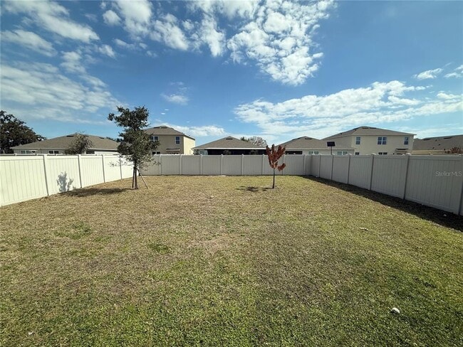 Building Photo - 1731 Setter Ave