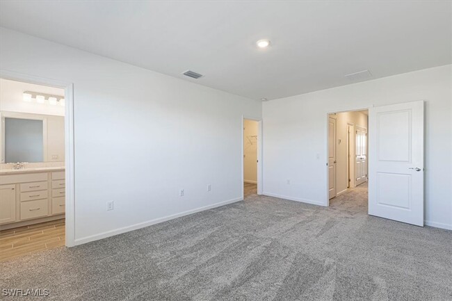 Building Photo - 27842 Solis Grande Dr