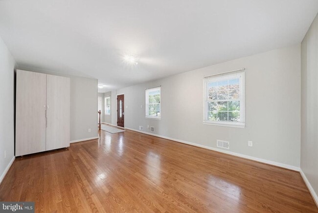 Building Photo - 16818 Briardale Rd