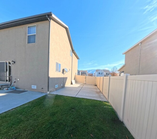 Building Photo - Spanish Fork House - Fully Remodeled