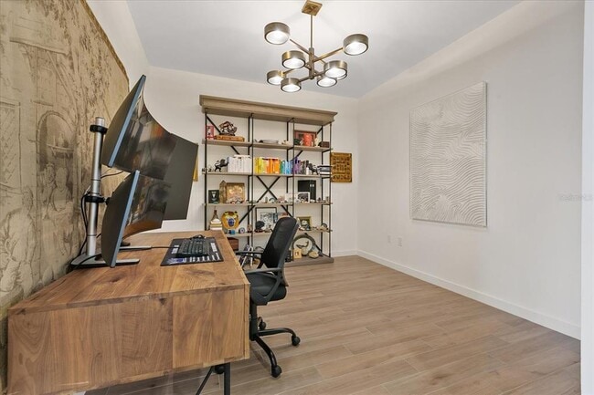 Building Photo - 920 N Osceola Ave