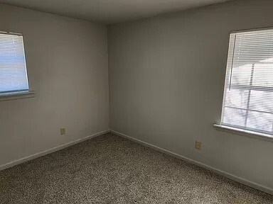 Building Photo - 247 Horton Dr