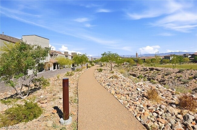 Building Photo - 11561 Cedar Shore Ave