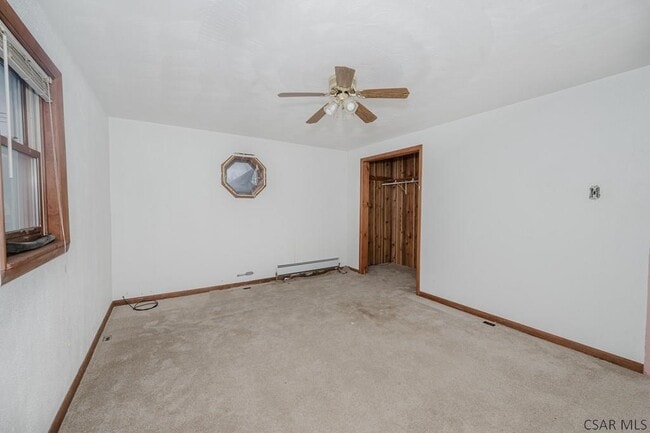 Building Photo - 983 2nd St
