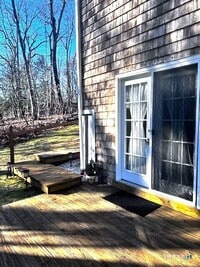 Building Photo - 15 Indian Hill Ln