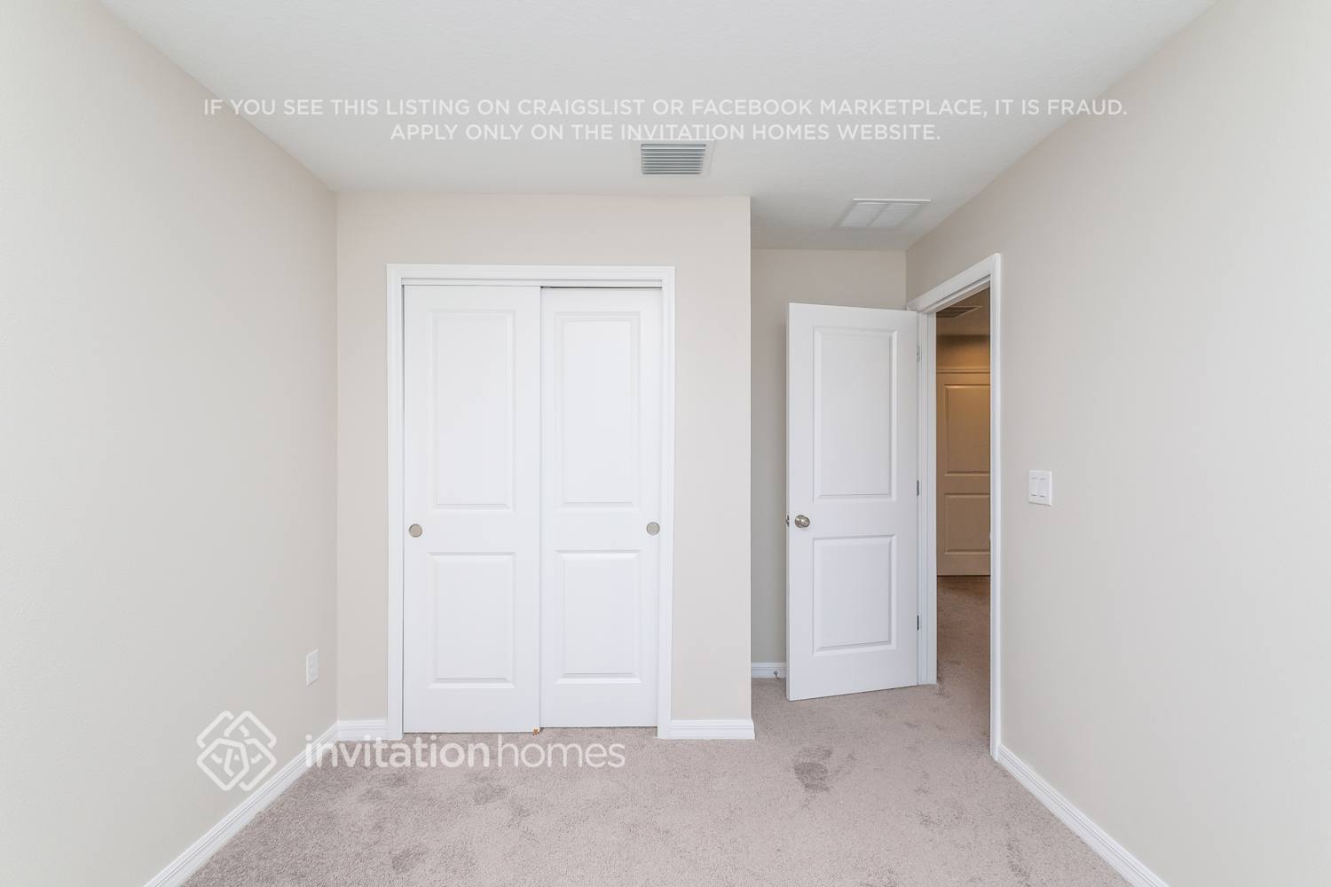 Building Photo - 6316 Willowside St