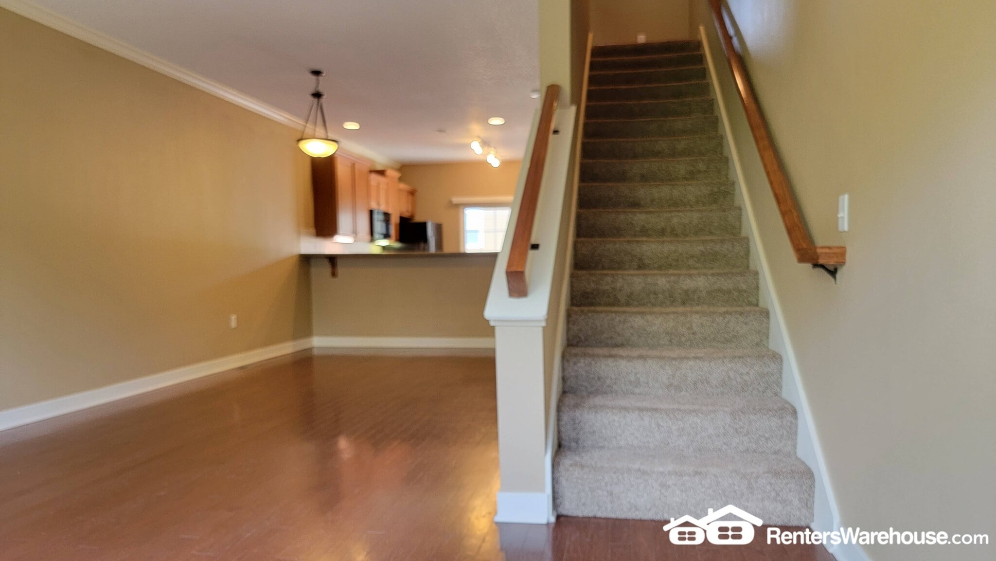 Building Photo - 2816 Lake Ave