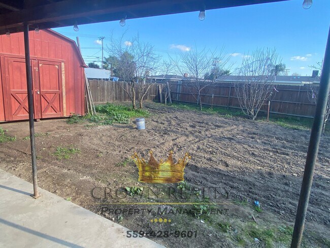 Building Photo - 886 Cardoza Dr