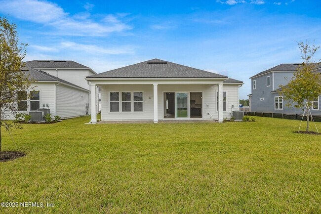 Building Photo - 174 Pine Leaf Dr