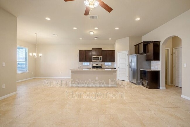 Building Photo - 16212 Chianti Cove