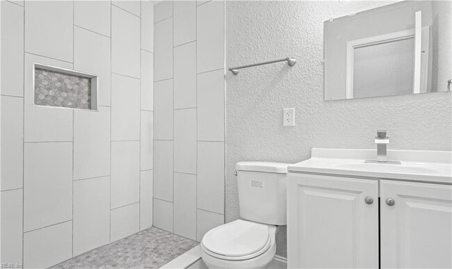 Building Photo - 1503 E Indian River Rd