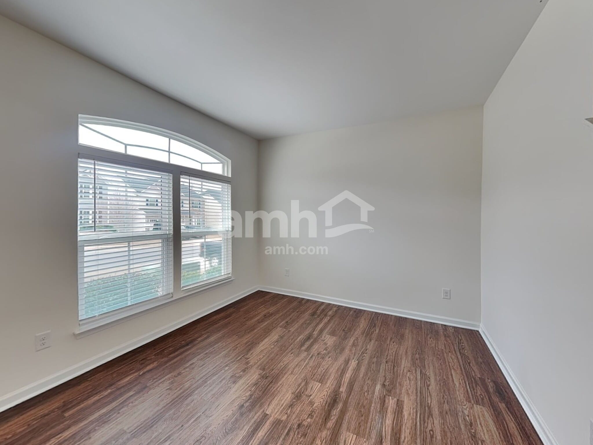 Building Photo - 5054 Twin River Dr