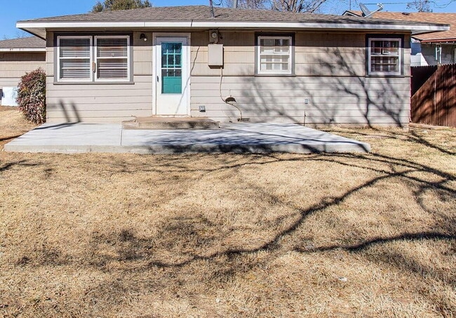 Building Photo - 3117 44th St