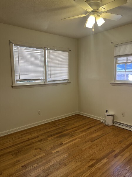 Building Photo - 2204 Dallas St