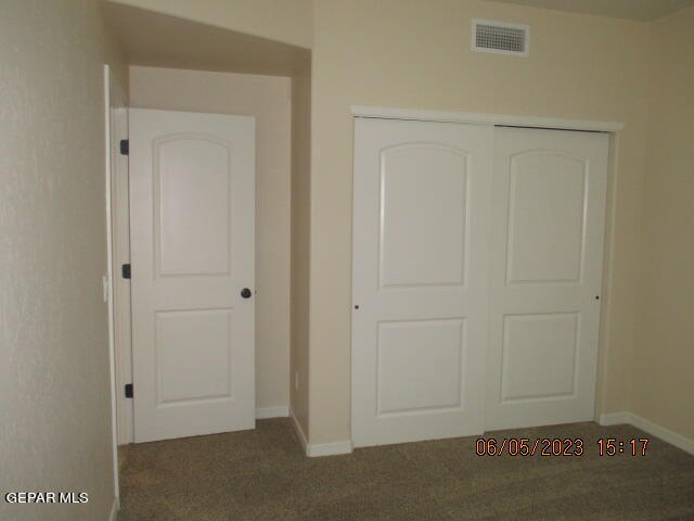 Building Photo - 1071 Iron Hill Ave