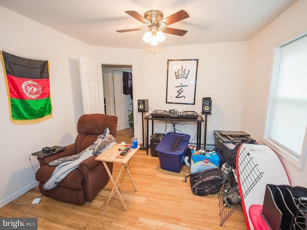 Building Photo - 604 Liberty St