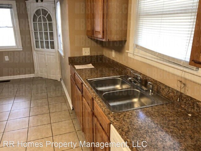 Building Photo - 3 br, 1 bath House - 2827 Oxford Avenue,