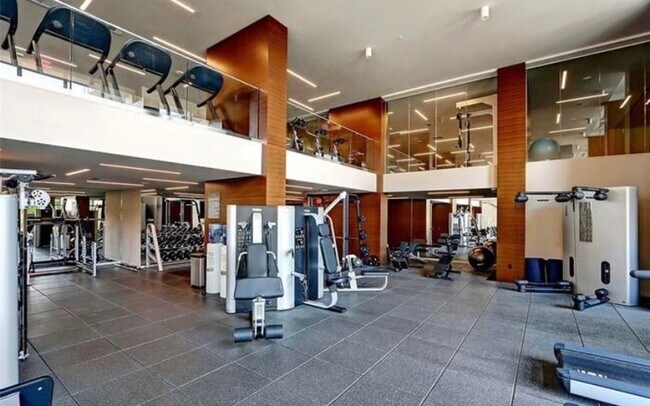 Building Photo - Insignia Condominiums ~ Belltown