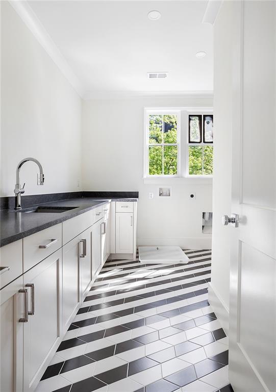 Building Photo - 48 25th St NW