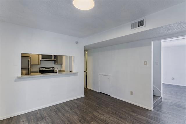 Building Photo - 4211 Holland Ave