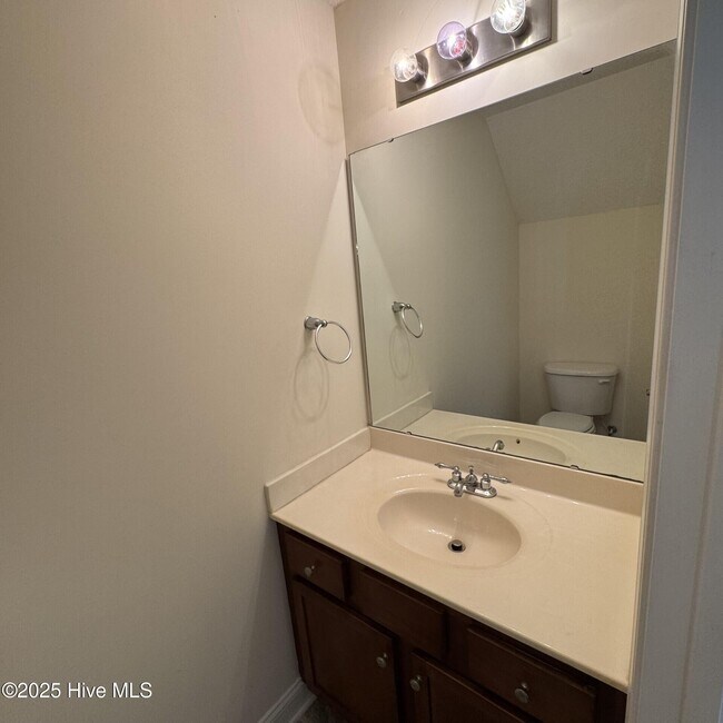 Building Photo - 4230 Dudleys Grant Dr