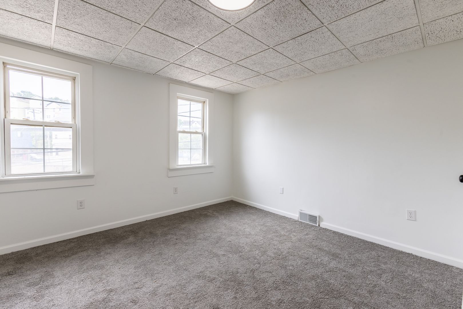 Building Photo - 1126 Arlington Ave