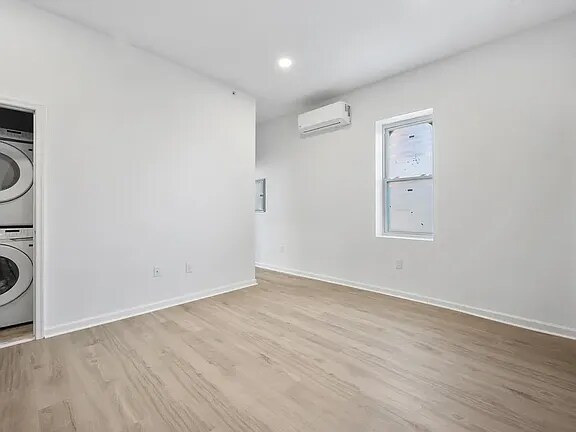 Building Photo - 1500 W Tioga St